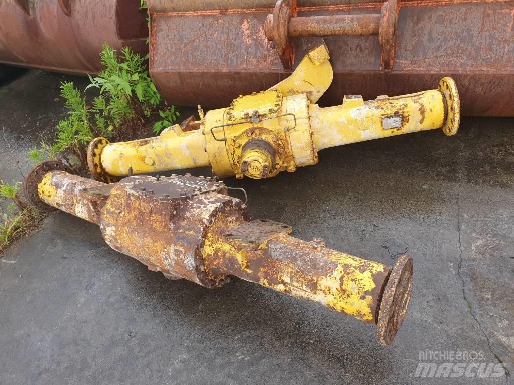 Komatsu WA180.3 Eixos