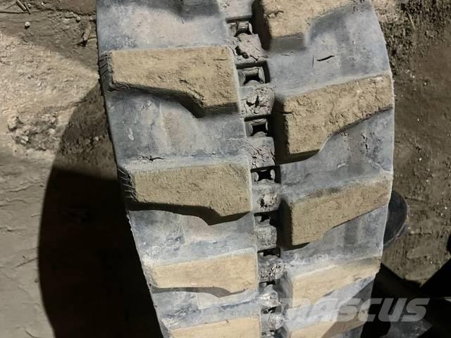 Komatsu PC 26 MR-3 Miniescavadeiras