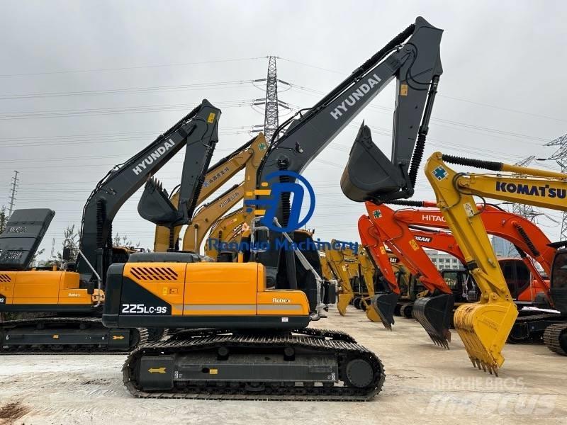 Hyundai 225LC-9S Escavadeiras de esteiras