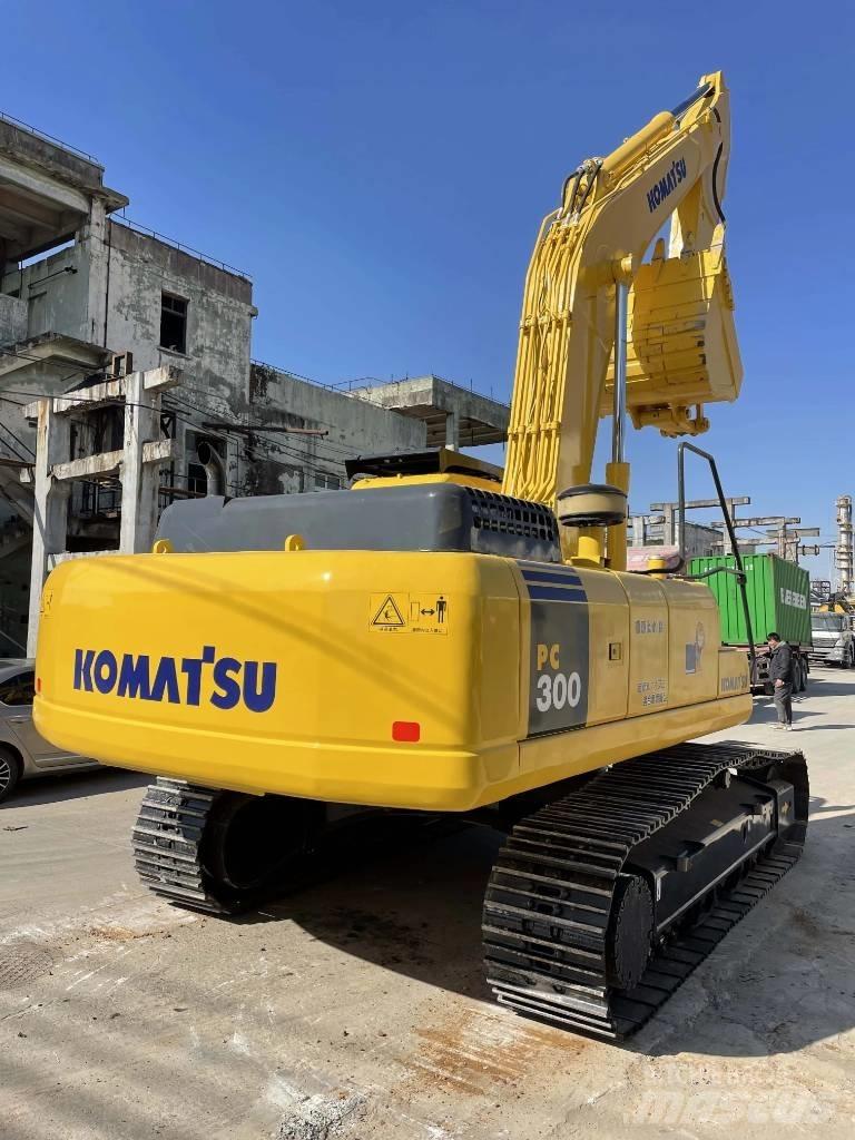 Komatsu PC300-7 Escavadeiras de esteiras
