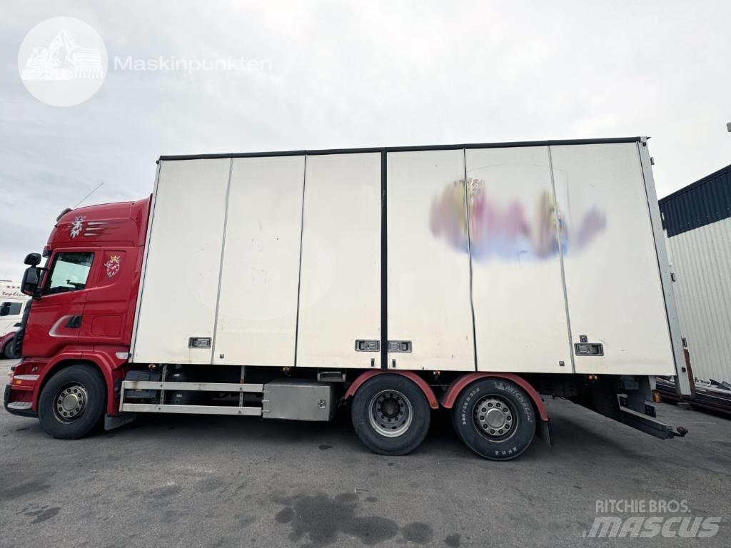 Scania R 420 LB Caminhões de caixa fechada