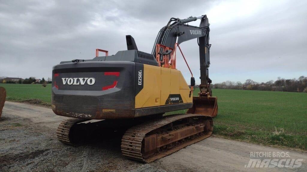 Volvo EC250EL Escavadeiras de esteiras