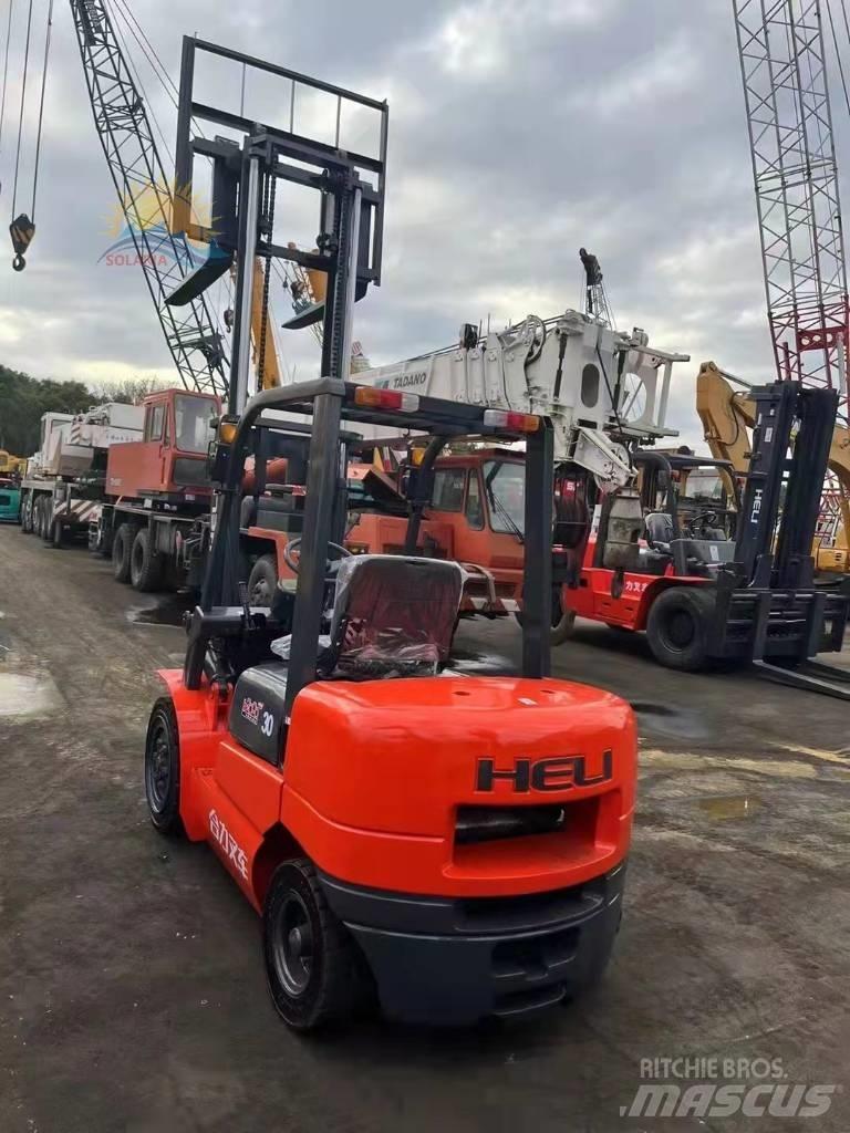 Heli CPCD 30 Empilhadores Diesel