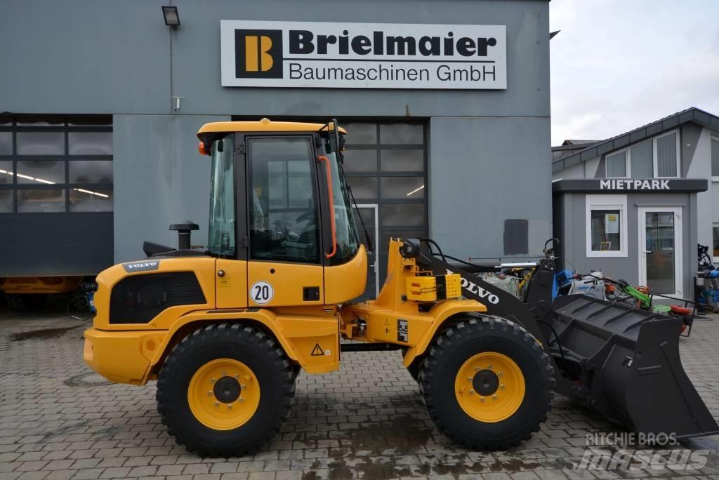 Volvo L 30 H Carregadeiras de rodas