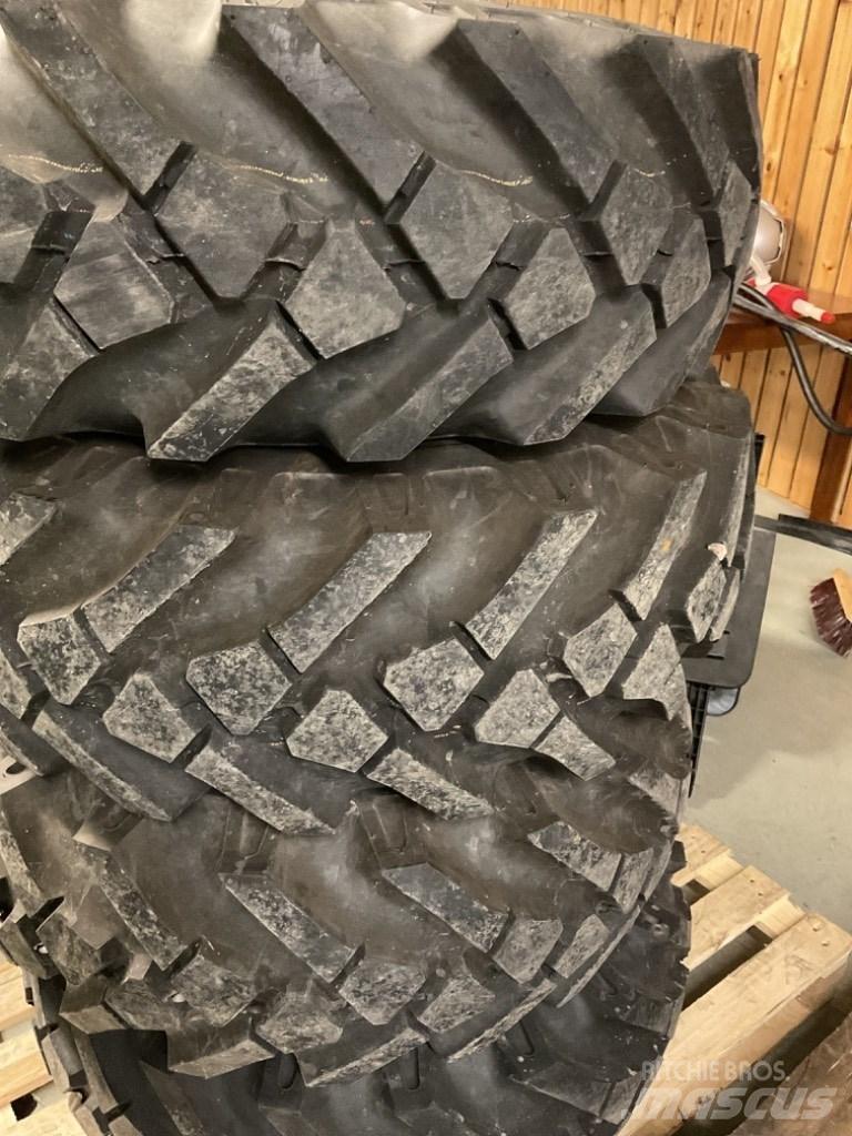 BKT 11,5/80-15,3 Pneus Agrícolas