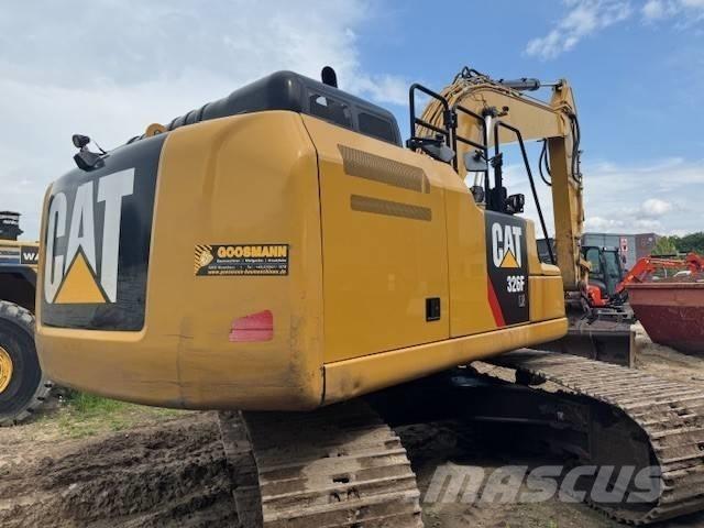 CAT 326 F L Escavadeiras de esteiras