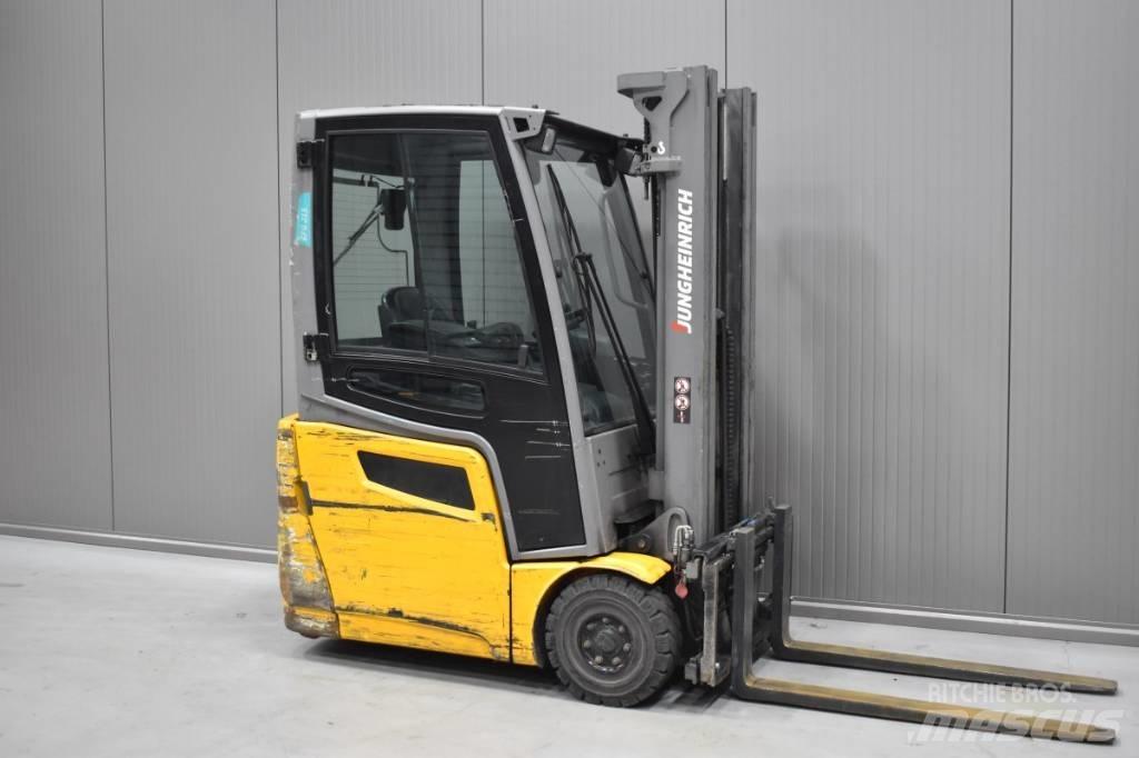 Jungheinrich EFG 215 Empilhadores eléctricos