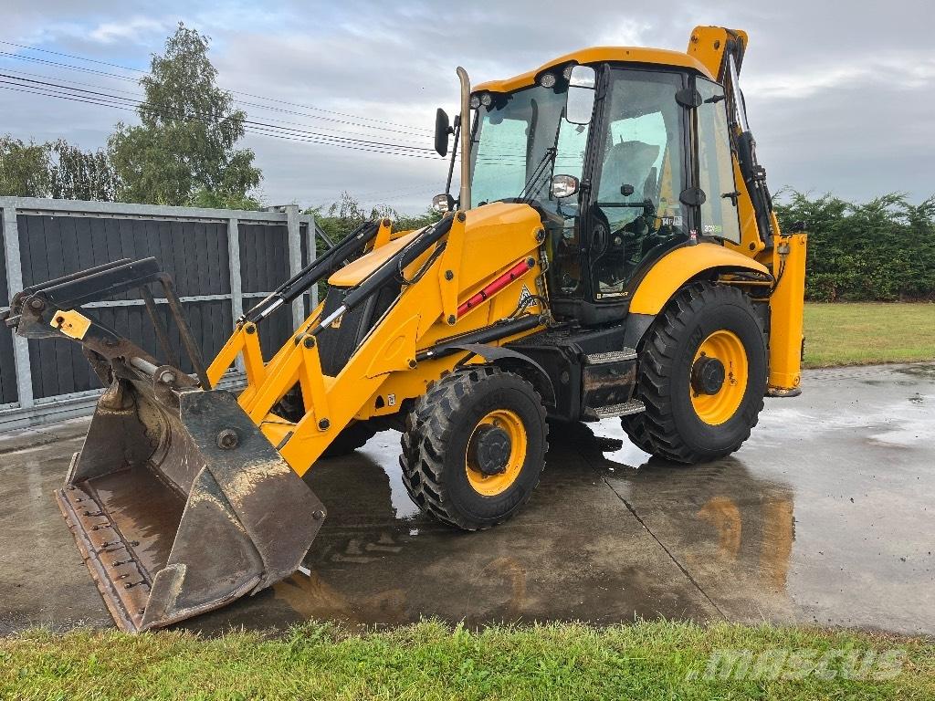 JCB 3CX Retroescavadeiras