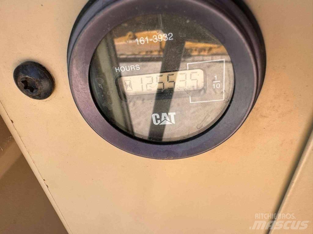 CAT 140 H Motoniveladoras