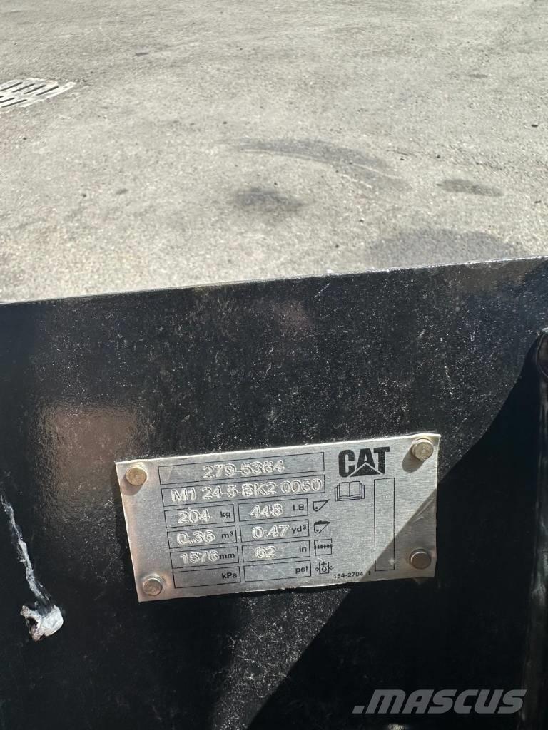 CAT 226D3 Minicarregadeiras