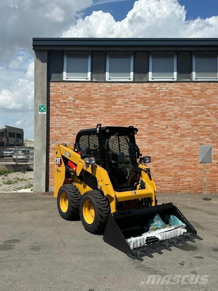 CAT 226D3 Minicarregadeiras