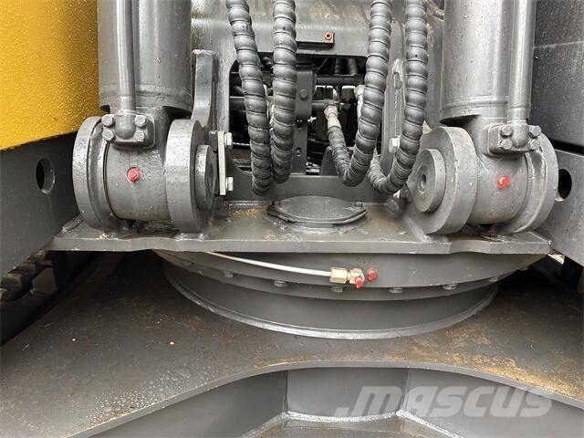 Volvo EC240 Escavadeiras de esteiras