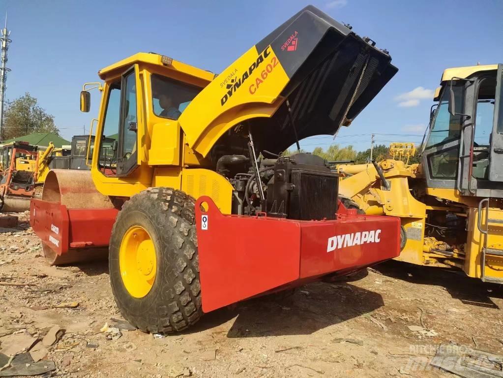 Dynapack CA602D Cilindros Compactadores monocilíndricos