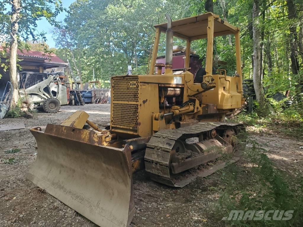 Komatsu D 31 A-17 Dozers - Tratores rastos