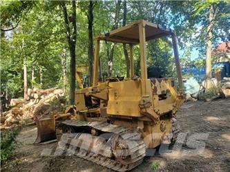 Komatsu D 31 A-17 Dozers - Tratores rastos