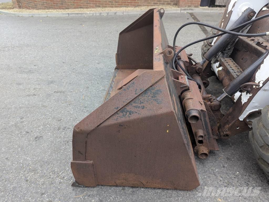 Bobcat TIPTOE BUCKET Baldes
