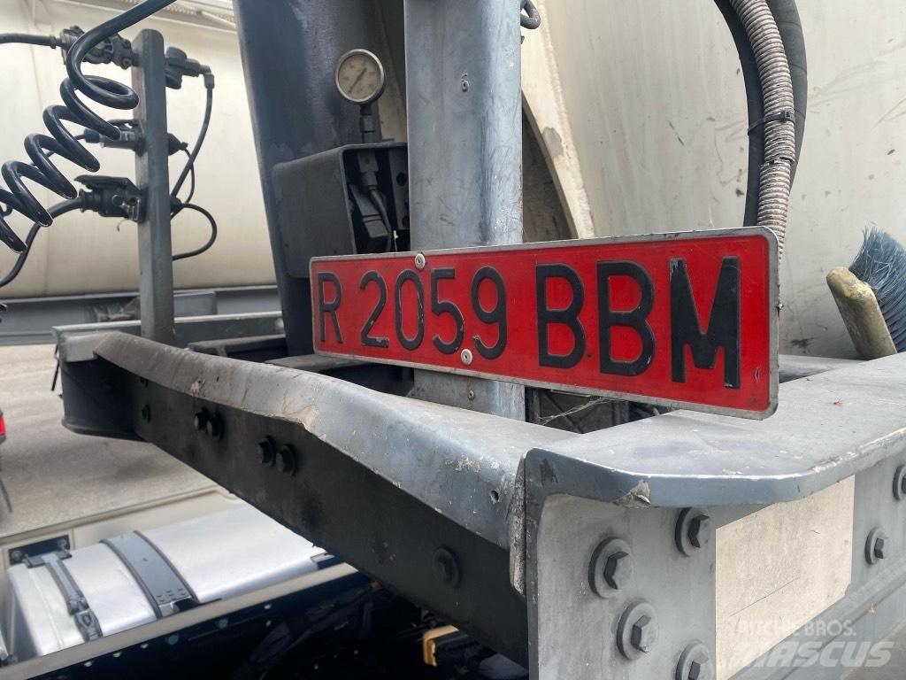 Spitzer SK2452CAL Semi Reboques Cisterna