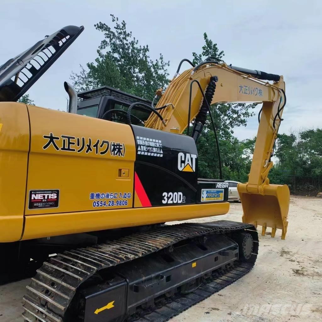 CAT 320D2 Escavadeiras de esteiras