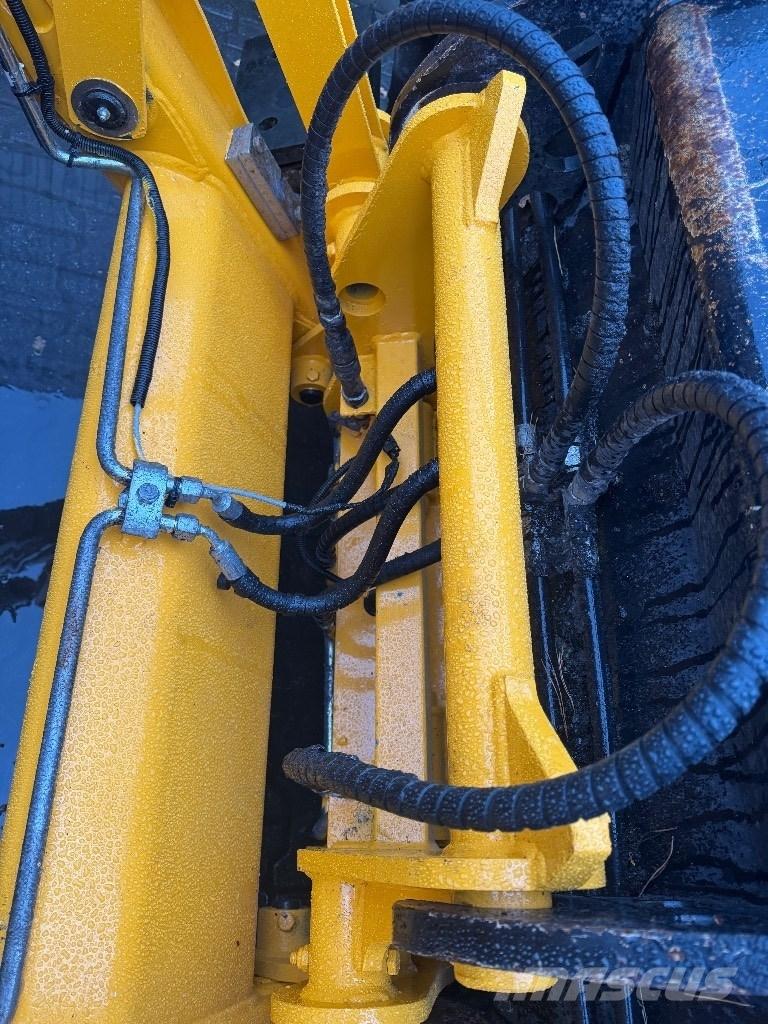 JCB 3CX compact Retroescavadeiras