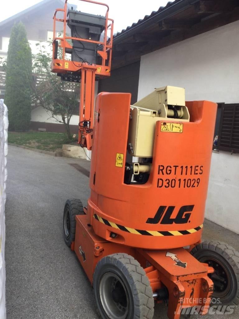 JLG E 300 AJP Elevadores braços articulados