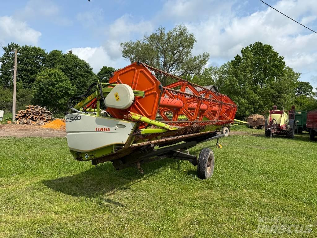 CLAAS Avero 240 Ceifeiras debulhadoras
