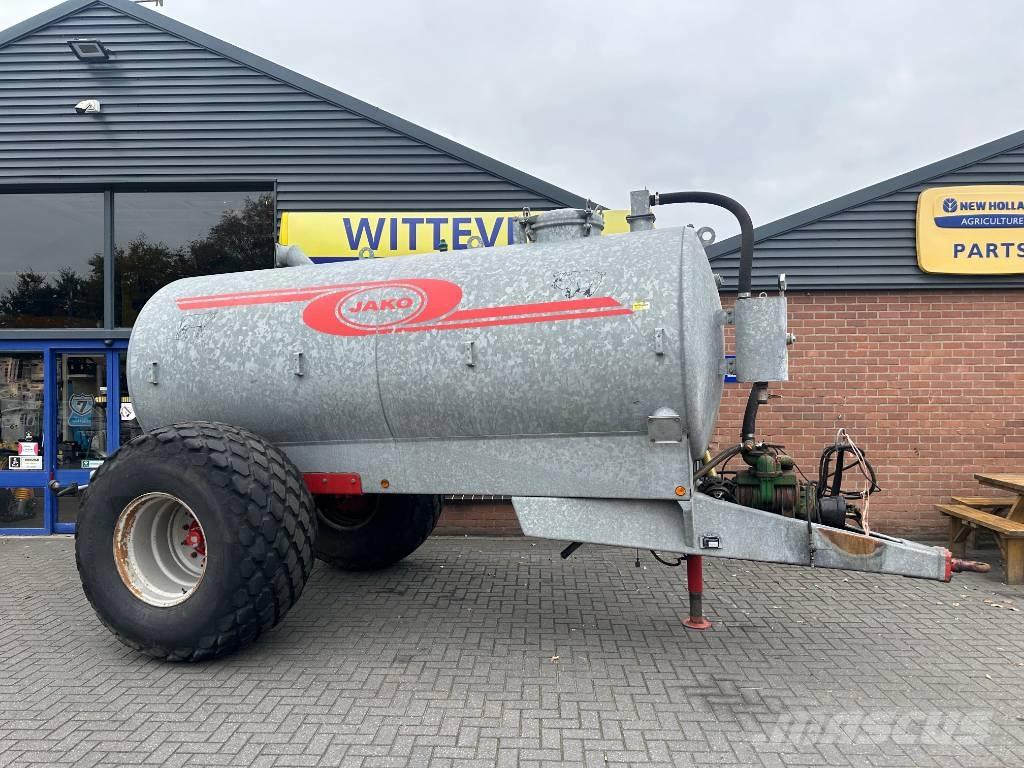 Jako 8000 Camiões-cisterna de lamas