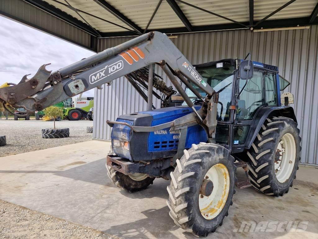 Valtra VALMET 6300 Tratores Agrícolas usados