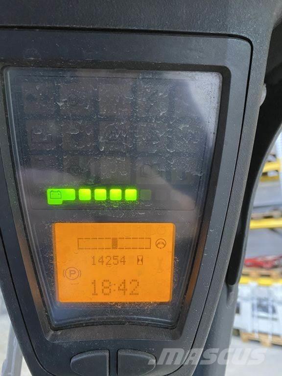 Linde E16L-02 Empilhadores eléctricos