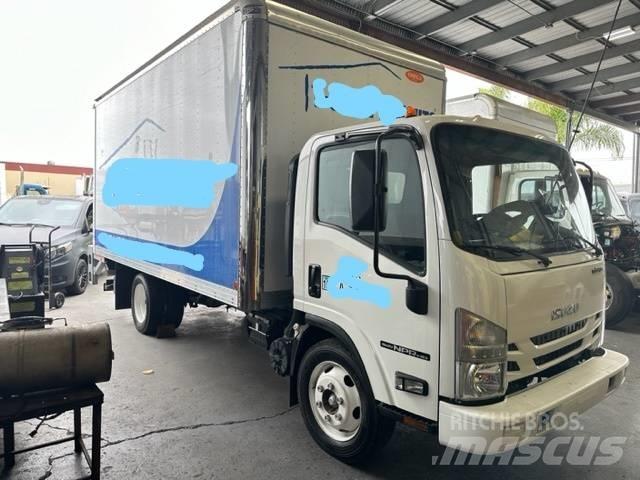 Isuzu NPR Caminhões de caixa fechada