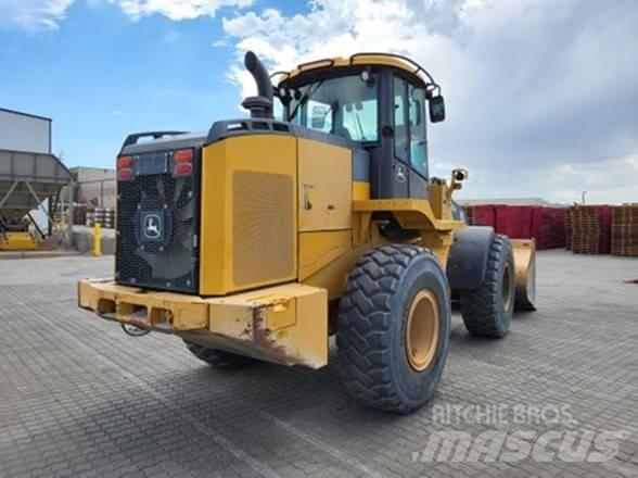 John Deere 624K Carregadeiras de rodas
