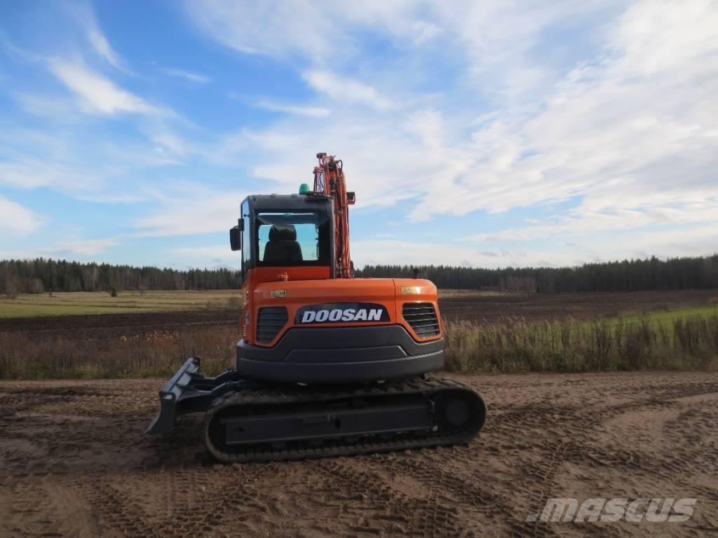 Doosan DX 85 R Escavadoras Midi 7t - 12t
