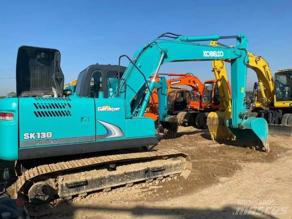 Kobelco SK 130 Escavadeiras de esteiras