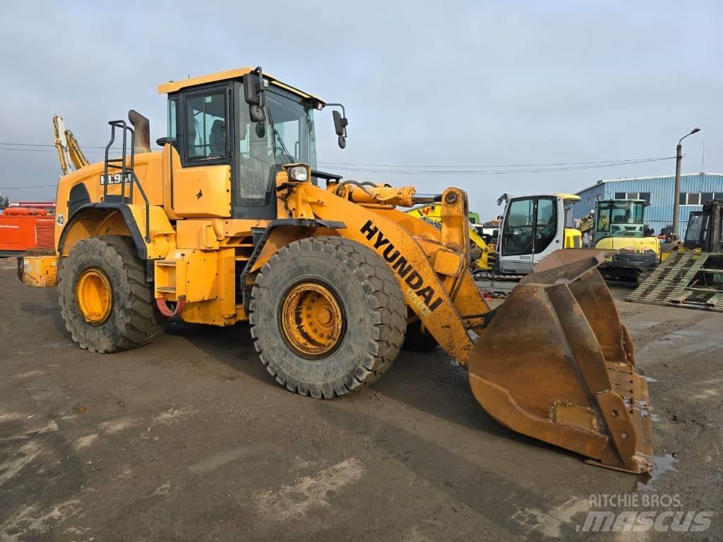 Hyundai HL 960 Carregadeiras de rodas