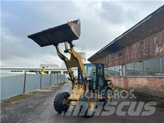 CAT 906 Carregadeiras de rodas