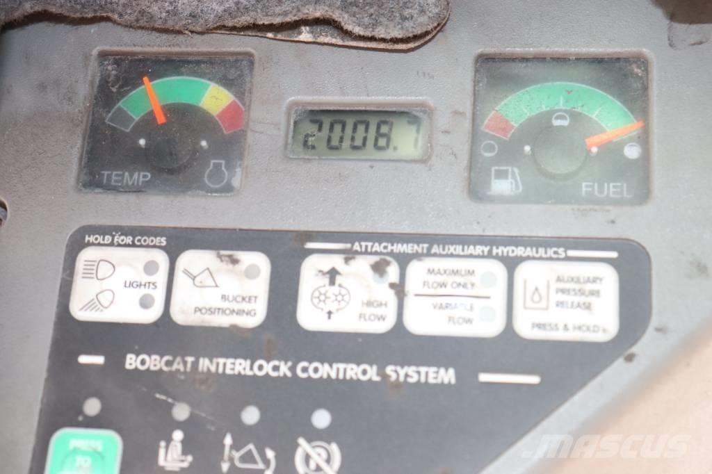 Bobcat S 130 Mini carregadoras