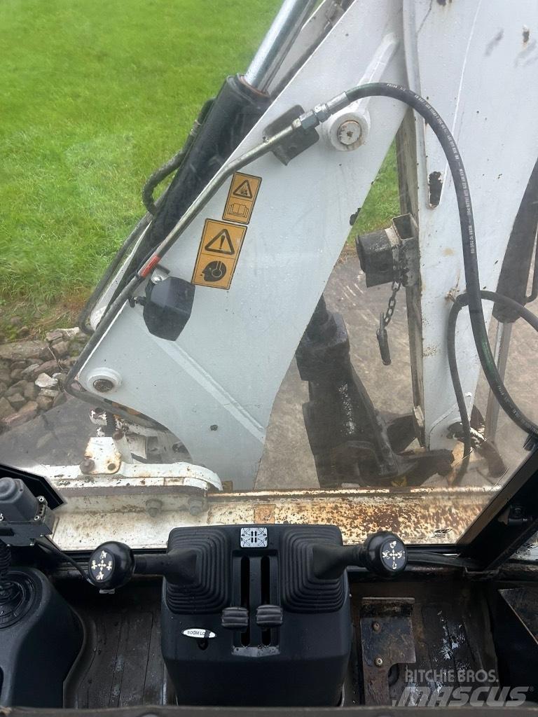 JCB 2CX Retroescavadeiras