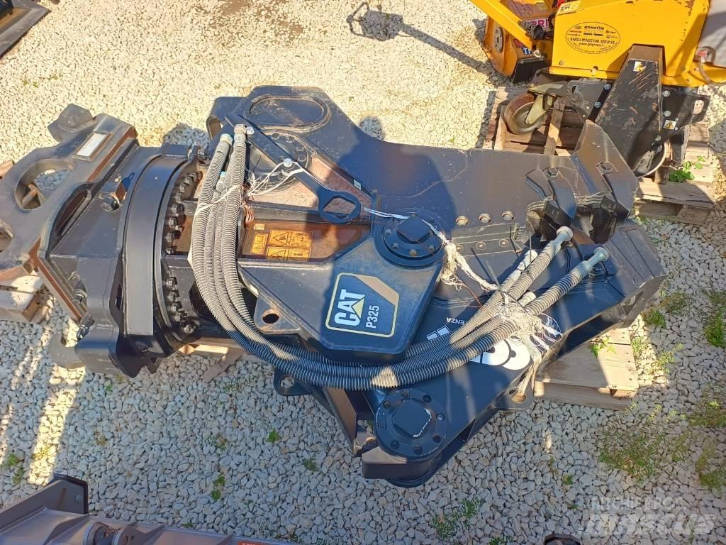 CAT P325 Garras