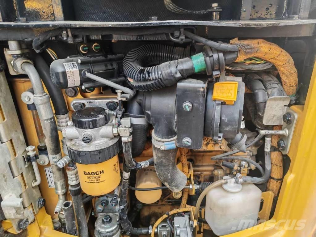 CAT 302 CR Miniescavadeiras