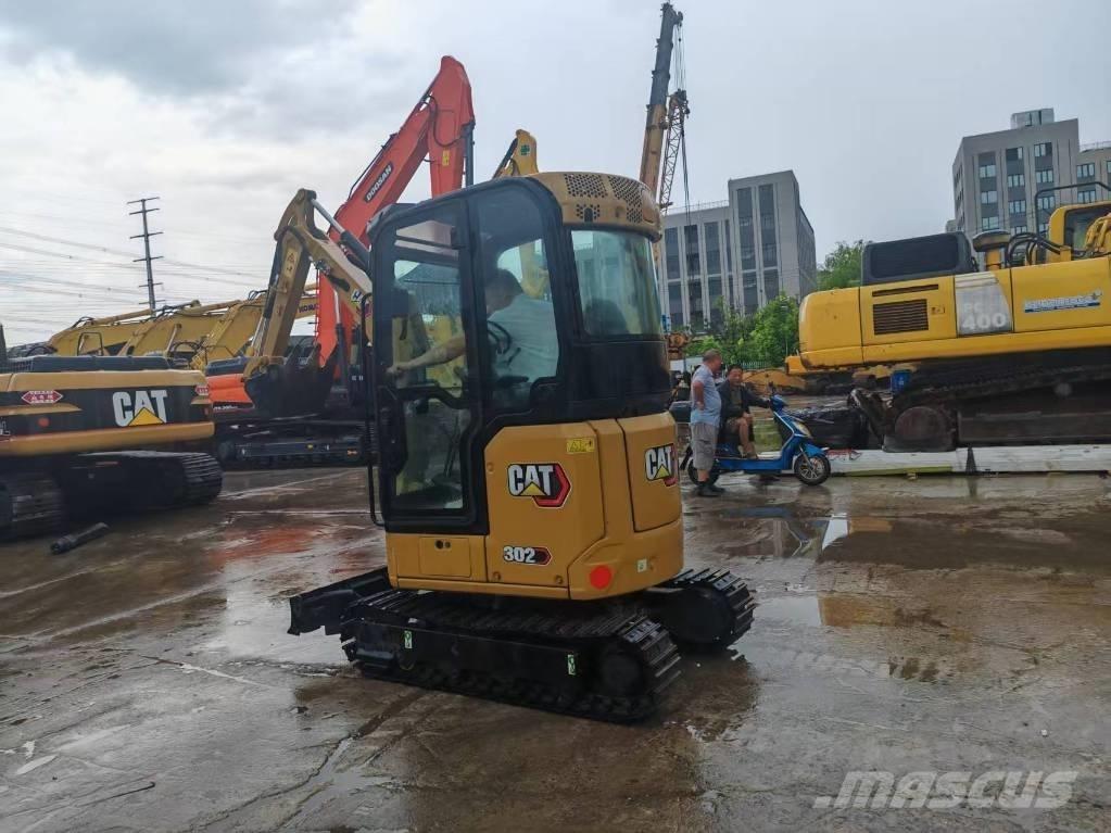 CAT 302 CR Miniescavadeiras