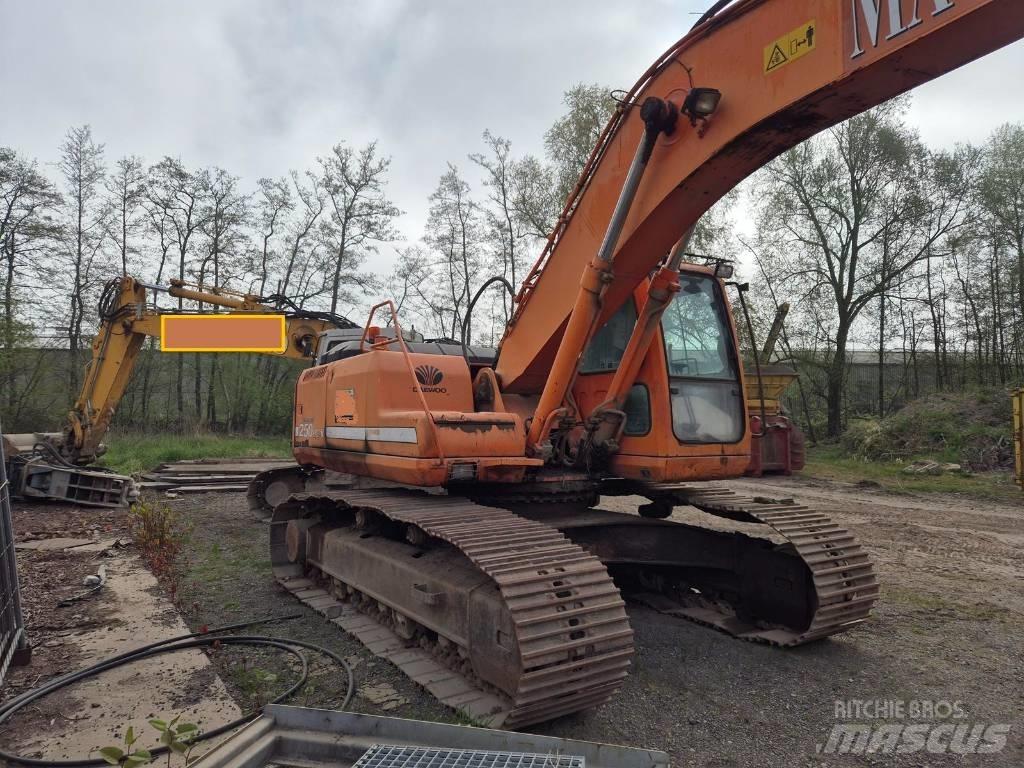 Daewoo S250 Escavadeiras de esteiras