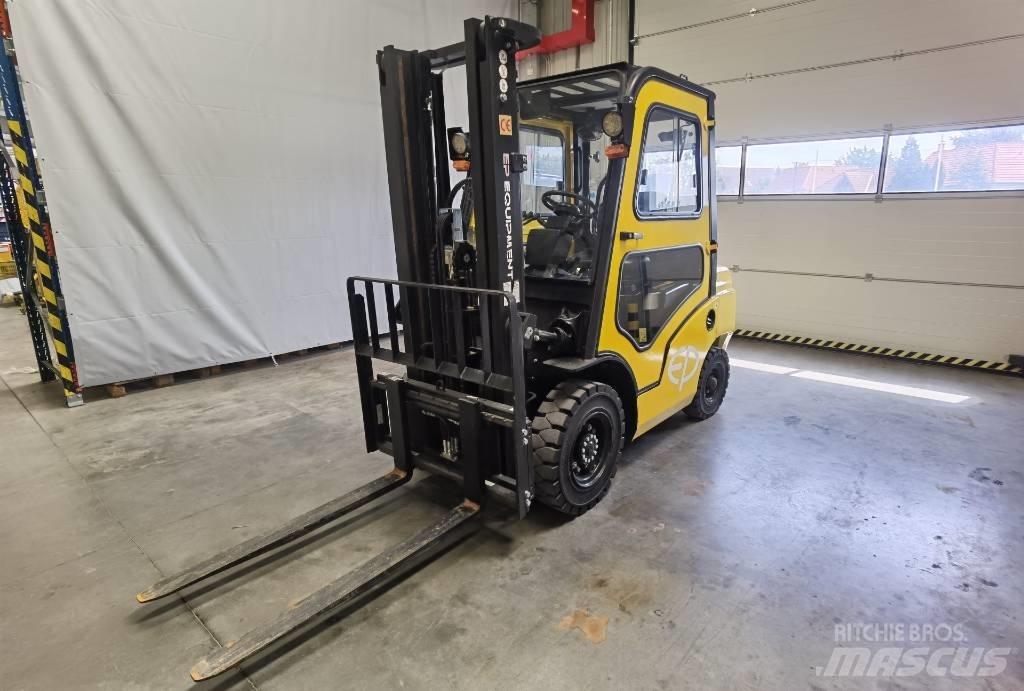 EP CPCD25T8 Empilhadores Diesel