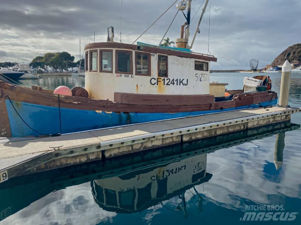  Trawler Boat Batelőes / barcaças