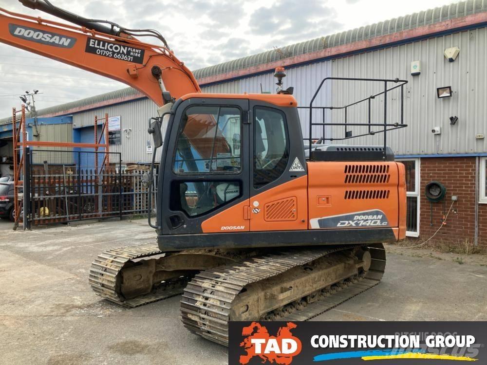 Doosan DX 140 LC Escavadeiras de esteiras