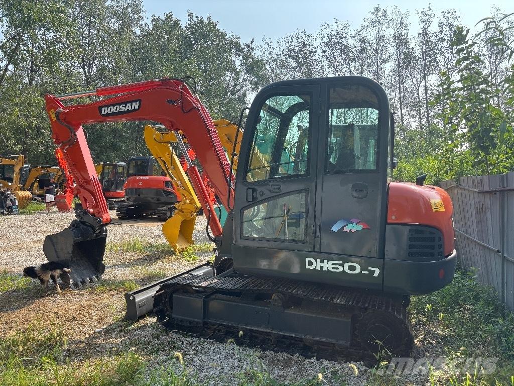 Doosan DH 60-7 Miniescavadeiras