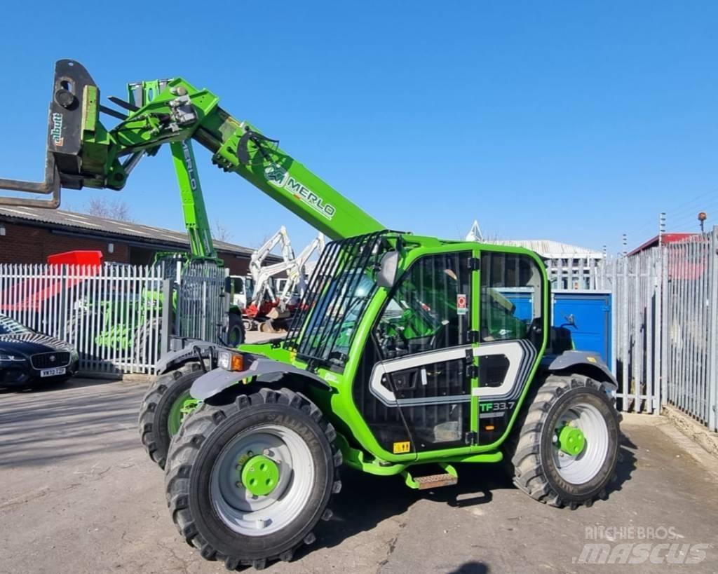 Merlo TF 33.7 Manipulador telescópico