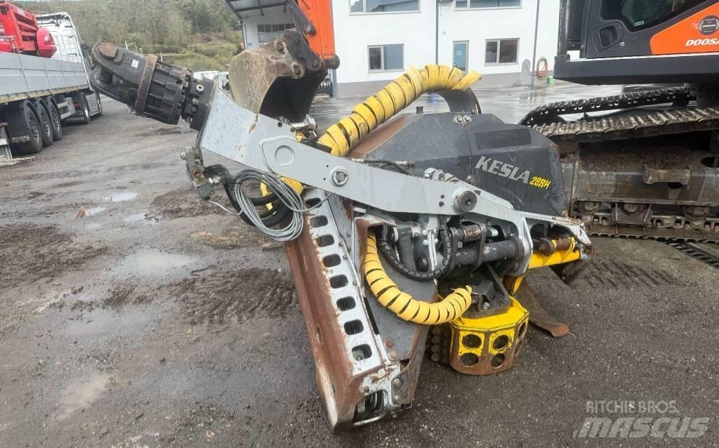 Doosan DX 235 Ceifeiras debulhadoras