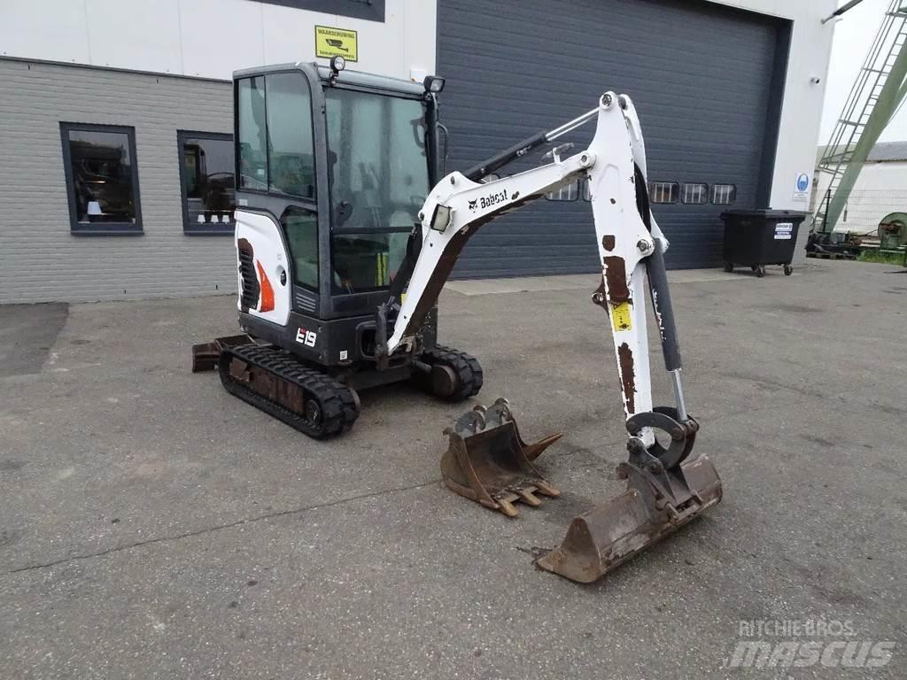 Bobcat E19 Miniescavadeiras