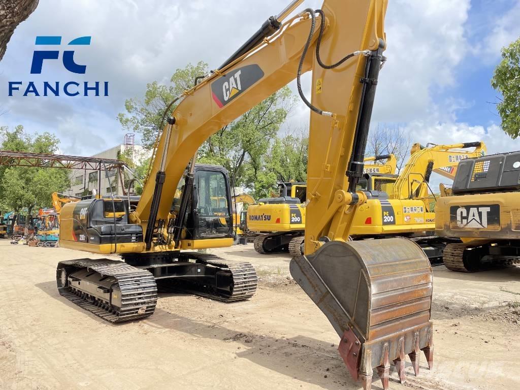 CAT 320 D2 Escavadeiras de esteiras