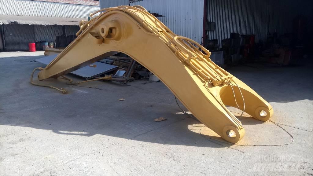CAT 245 Lanças e braços dippers