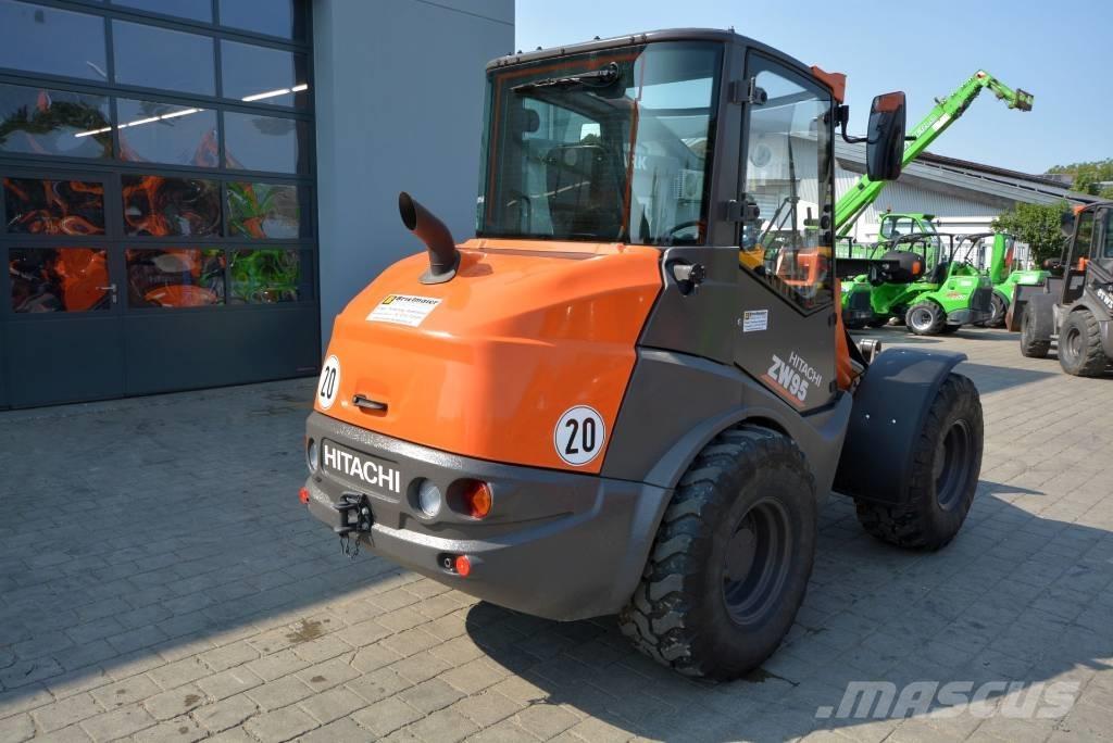 Hitachi ZW 95-6 C Carregadeiras de rodas